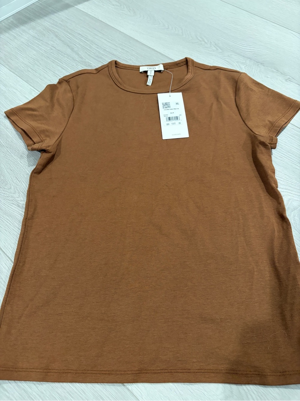 Vuori fitted tee